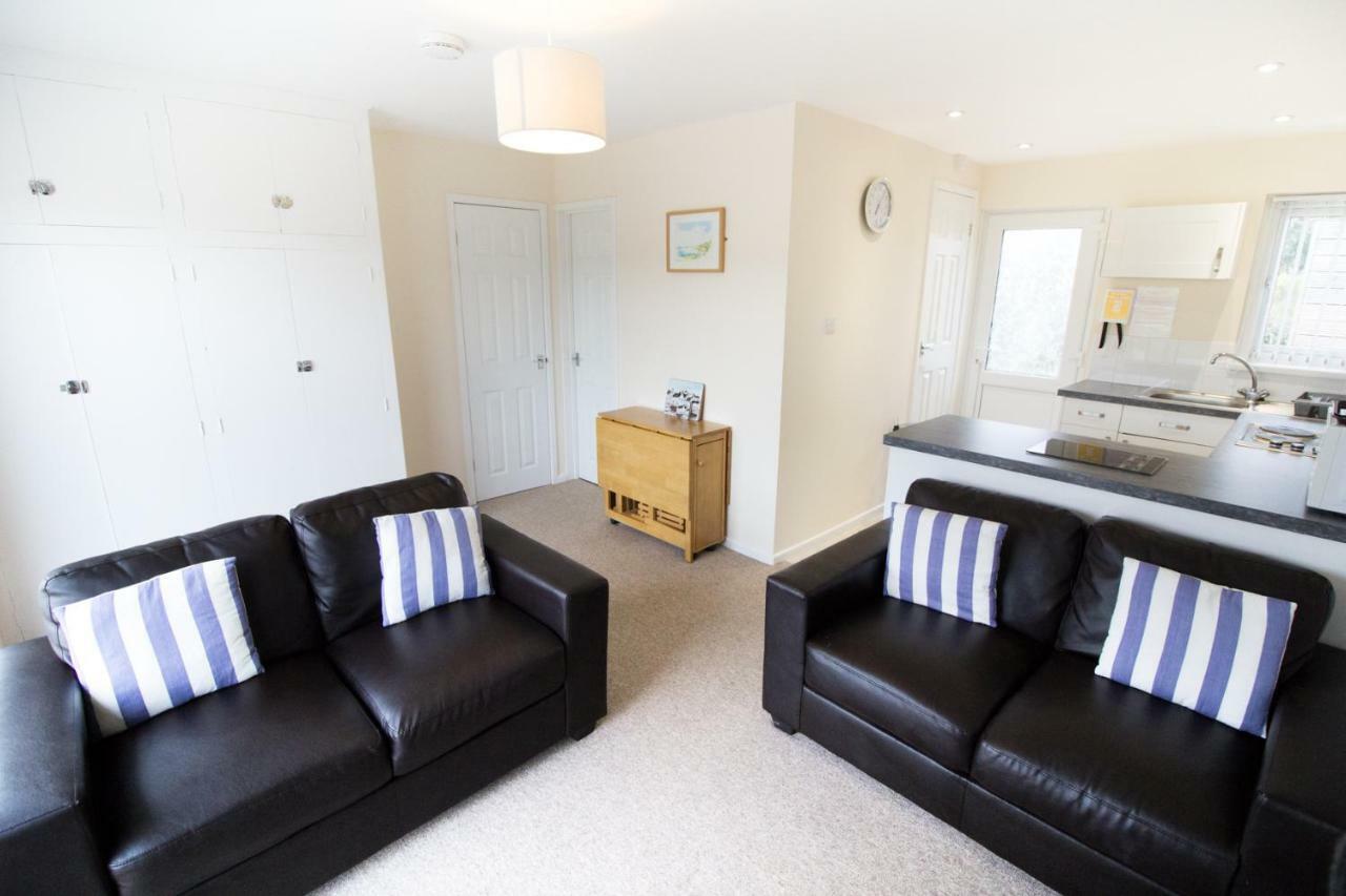 Seaview Holidays - Salterns Village Exterior photo