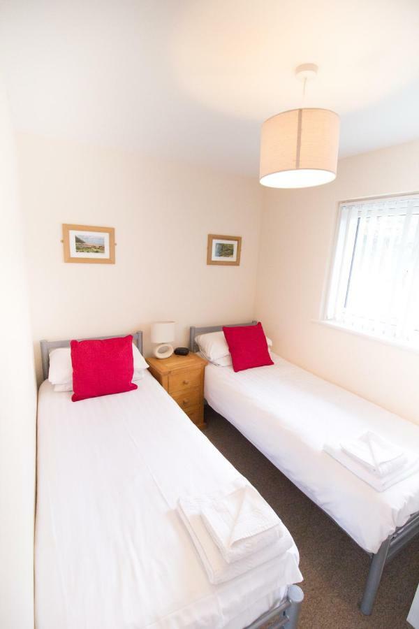 Seaview Holidays - Salterns Village Room photo