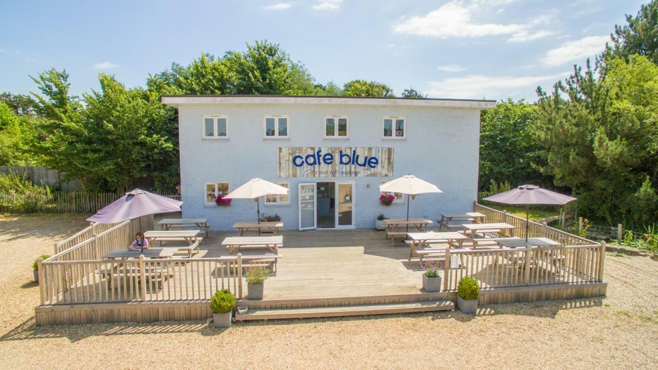 Seaview Holidays - Salterns Village Exterior photo
